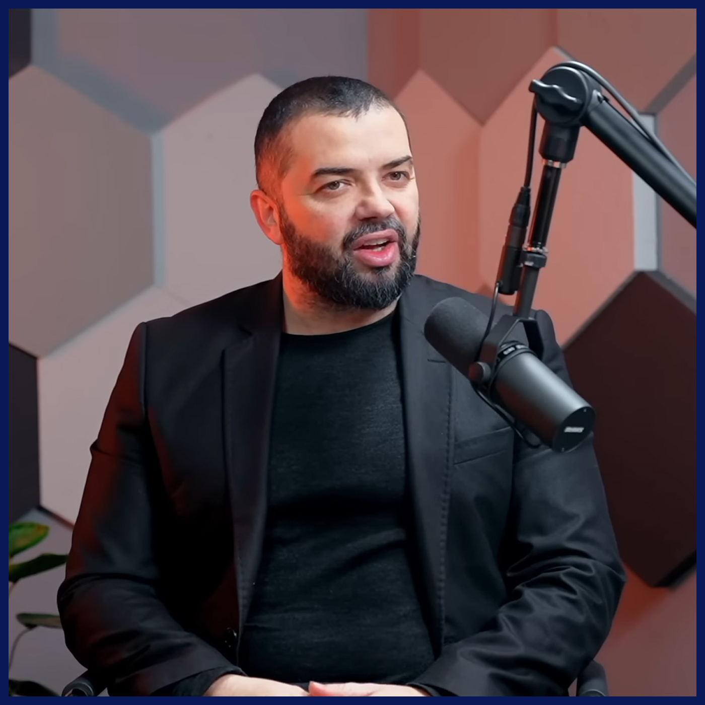 PODCAST S04E04: Elvir Karalić – Do sada 7.5 miliona za poplavljena područja
